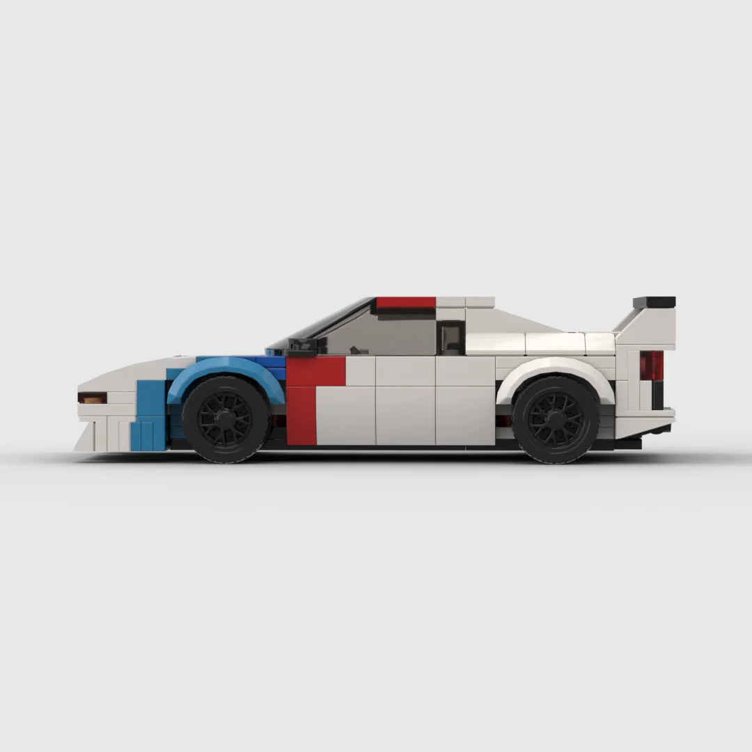 Vue de profil de la BMW M1 en briques ABS Speedbrick