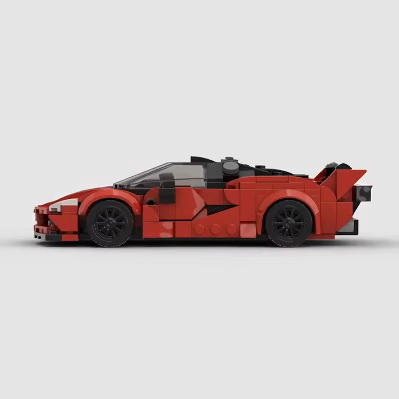 Vue de profil Ferrari FXXK en briques ABS à construire Speedbrick