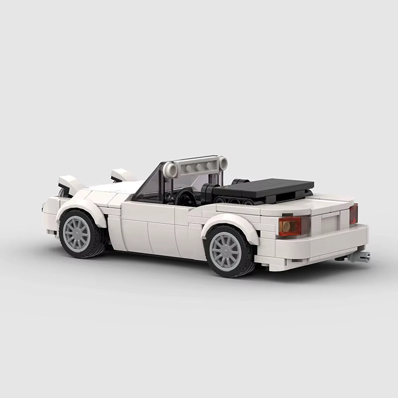Vue arrière de la Mazda MX5 Miata blanche en briques ABS Speedbrick