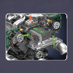 Détail du compartiment de la batterie du moteur V8 Tank Diesel en briques