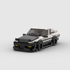 Vue avant de la Toyota AE86 Initial D en briques ABS Speedbrick